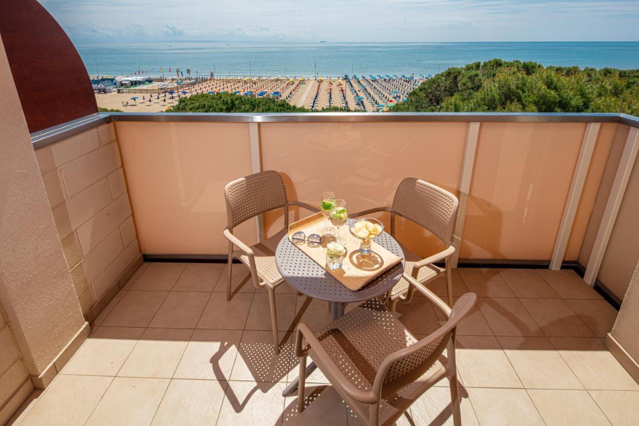 Hotel Europa Lignano Sabbiadoro Esterno foto